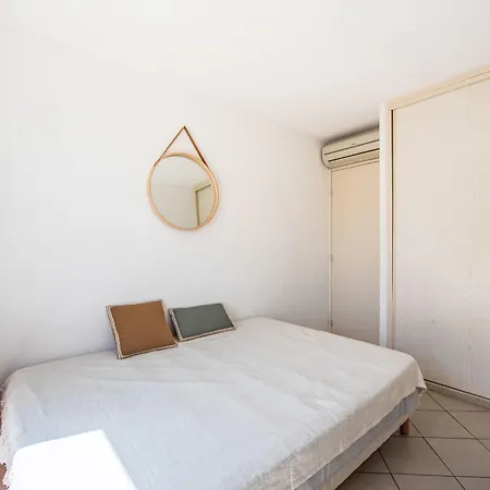Daire Le Palazzo Del Mar-9 By Interhome Cavalaire-sur-Mer